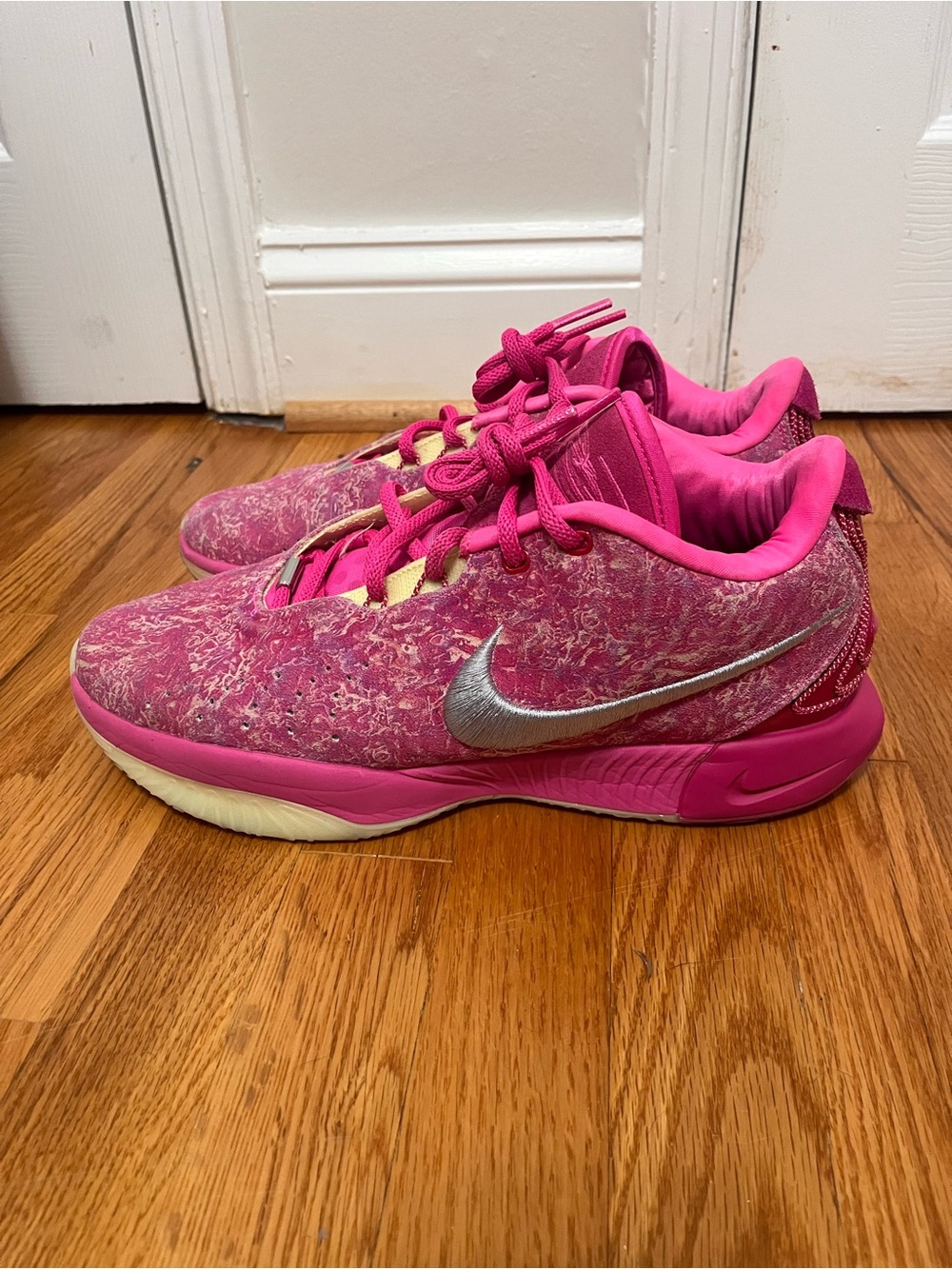 Nike Lebron 21 Pink Size 12M